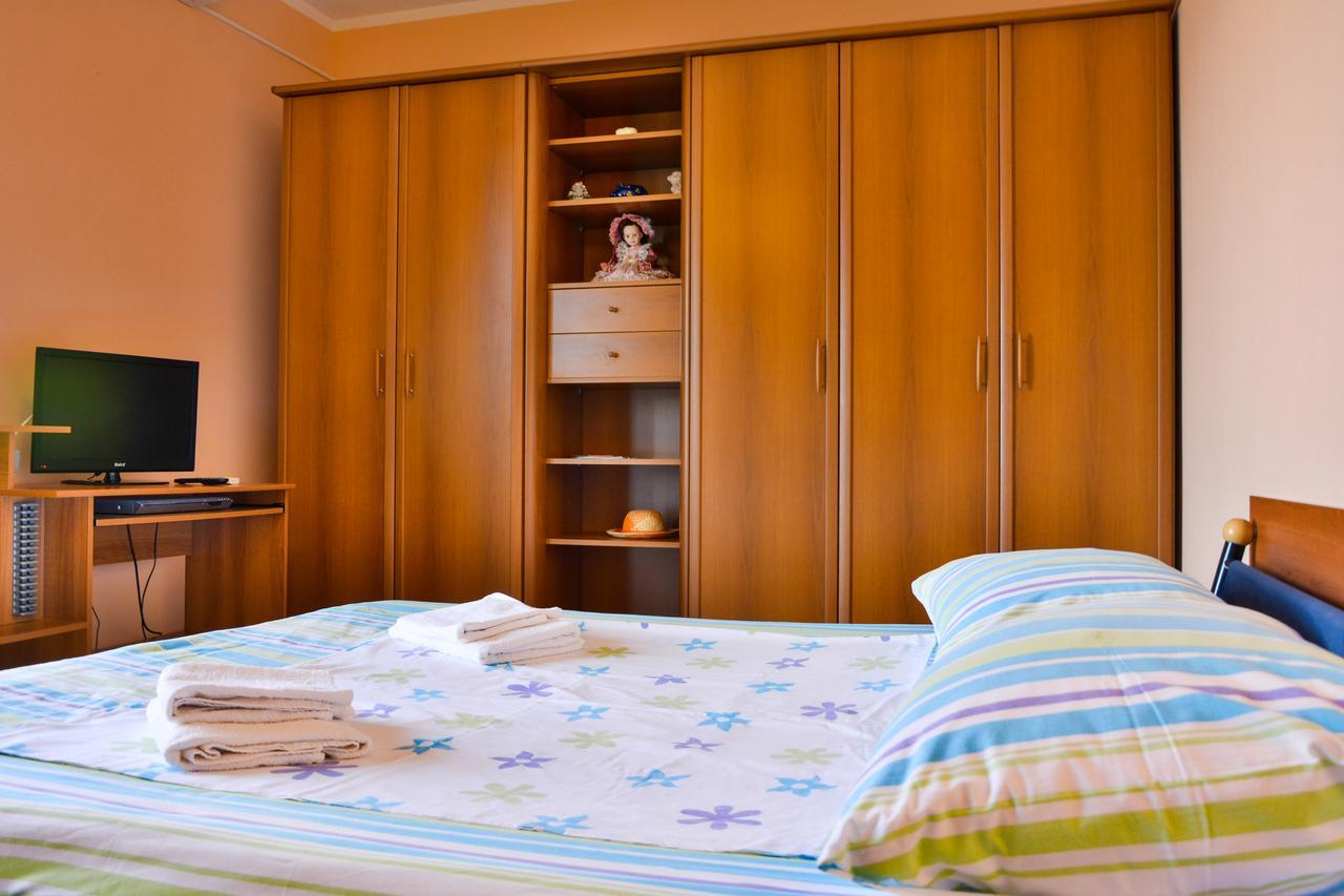 Bella Vista Apartments Crikvenica Bagian luar foto