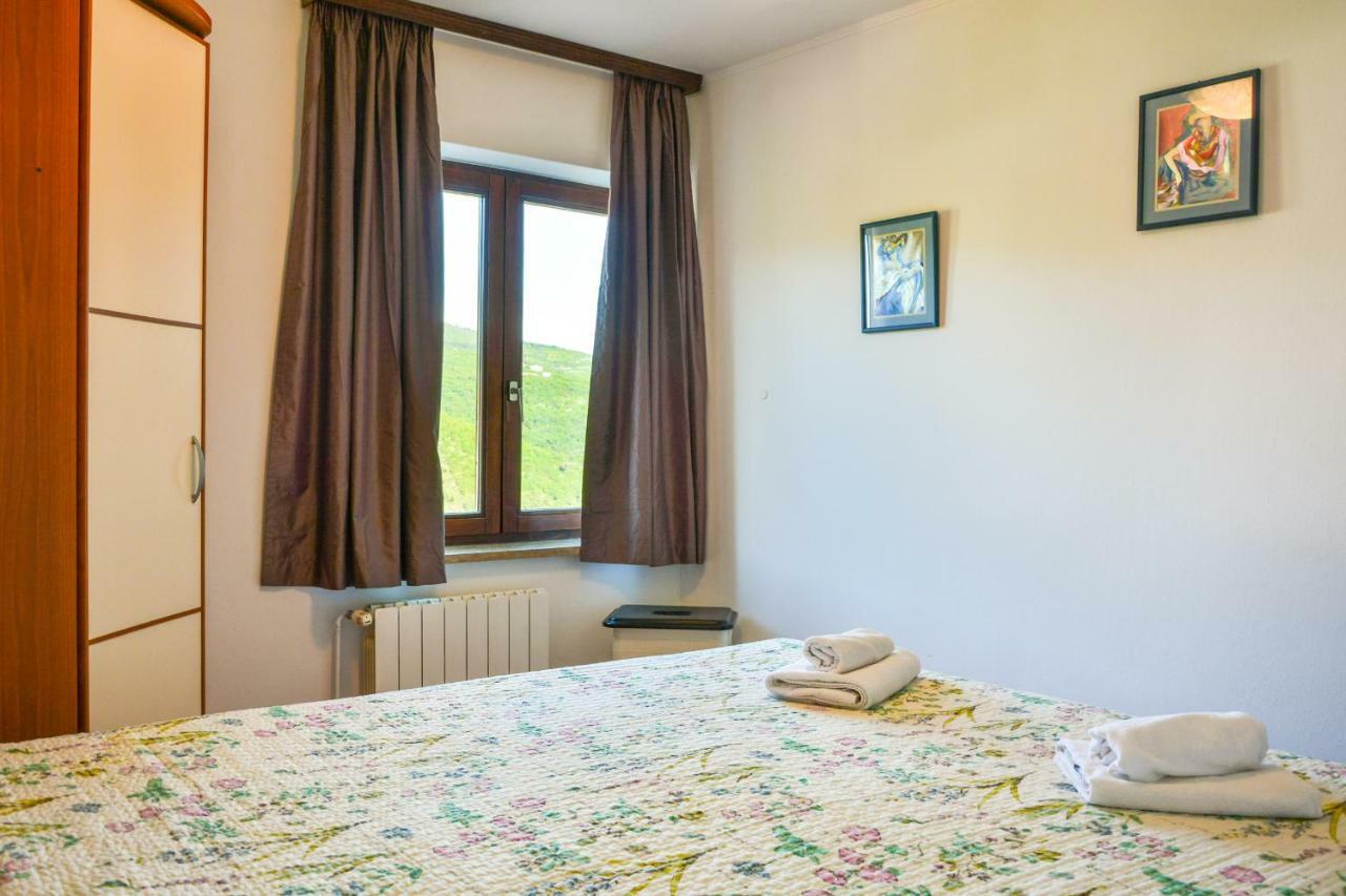 Bella Vista Apartments Crikvenica Bagian luar foto
