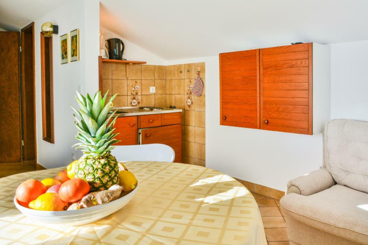 Bella Vista Apartments Crikvenica Bagian luar foto